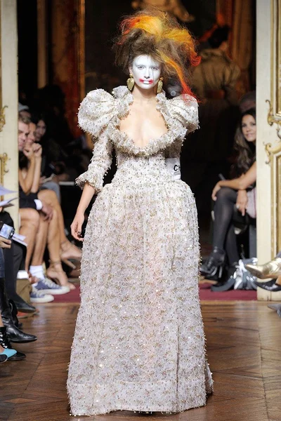 Look 52